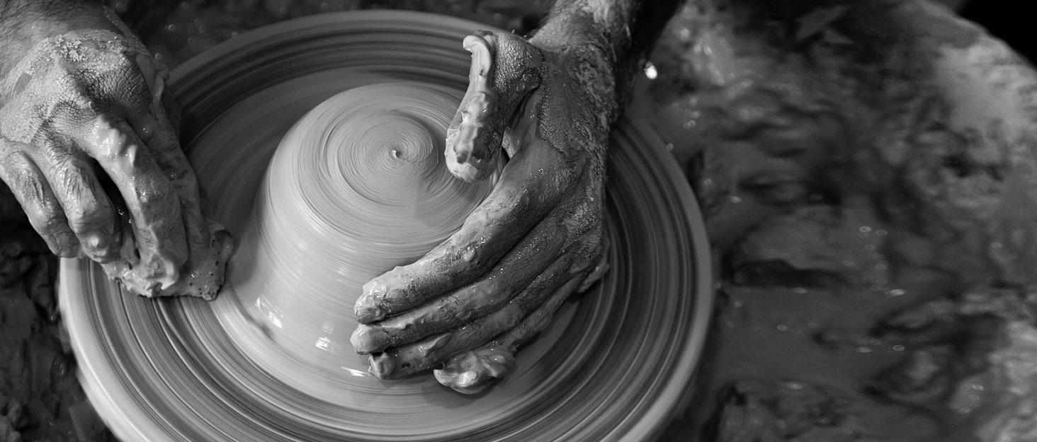 Japanese Tea Set, Chinese Tea Set, Tea Sets for Adults, Tea Pet, Gongfu Tea Set, Portable Tea Set, 14-Piece Porcelain Tea Set Withgrey Leather Case, Asian Tea Set for Home, Outdoor, Business