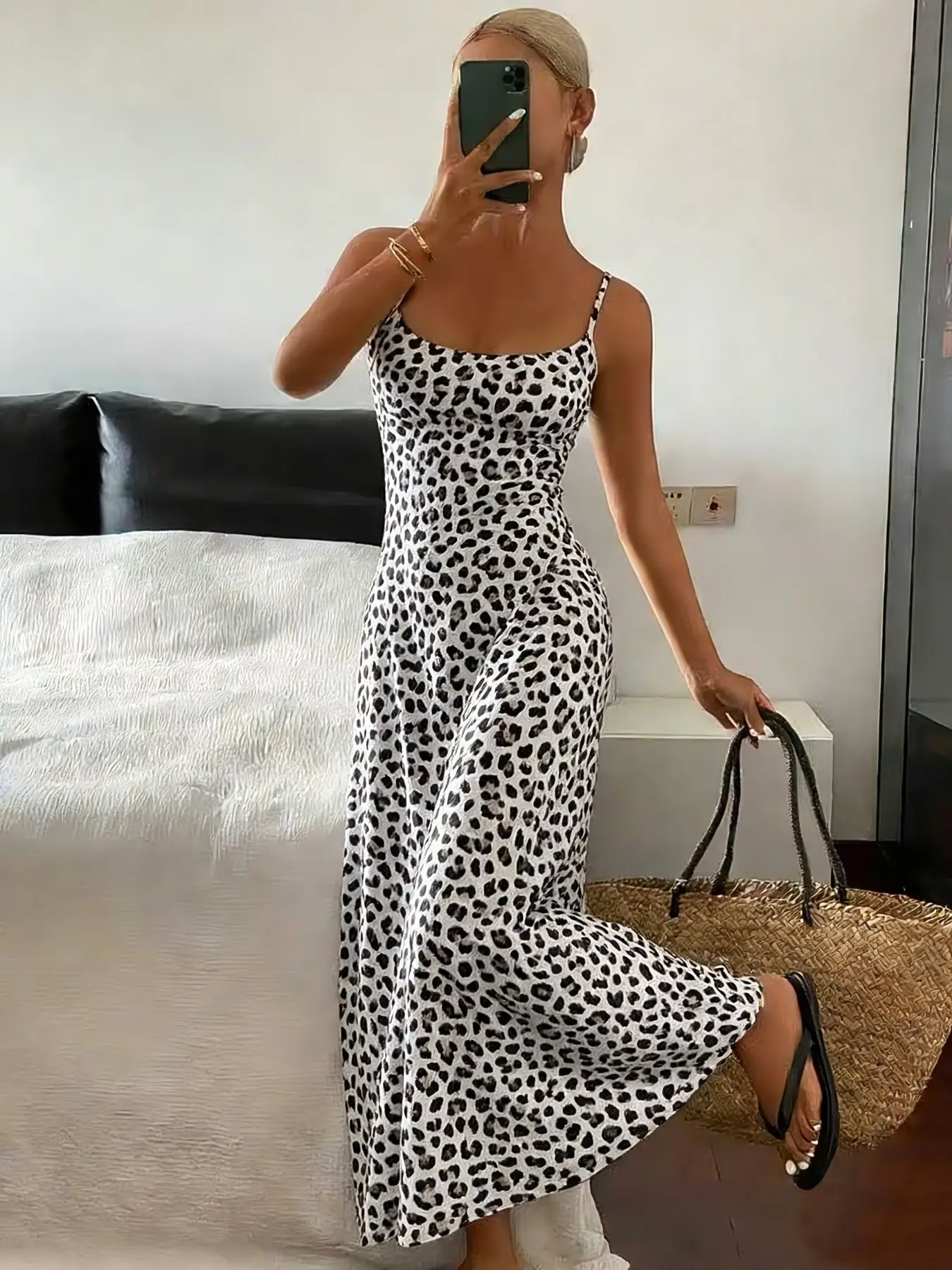 Women's Multicolor Leopard Print Strapless Sleep Dress, Leopard Nightdress, Comfortable Soft Home Wear, Essential for Summer Vacation, Stylish Lounge