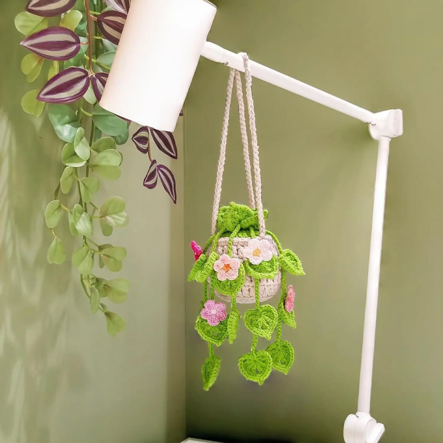 1pc Cute Blessing Flowers Hollow Heart Ornaments Leaves Plants Potted for Home Ornament, Beautiful Crochet Succulent Plant Charms for Holiday Lucky Hanging Ornament Desktop Wall Decor Auto Interior Decoration