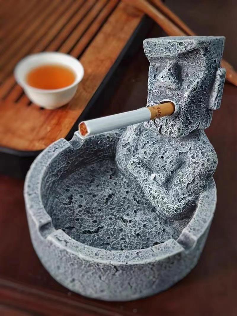 Creative and personalized office handmade ashtray for home living room, light luxury high-end ashtray, cute and quirky for men