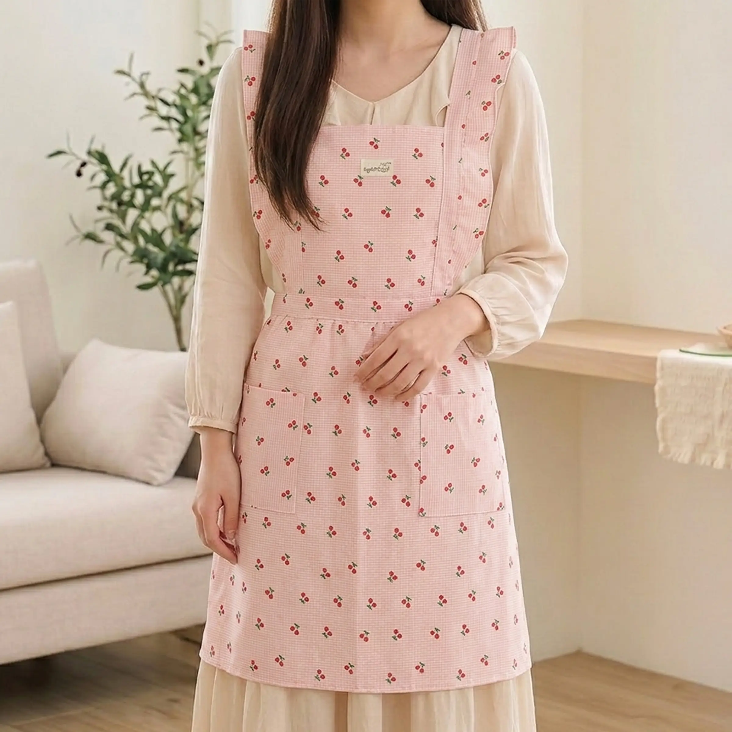 1PC New Korean Style Plaid Apron for Women, Sweet Kitchen Apron for Cooking and Baking, Breathable Strap Design, All Seasons Use