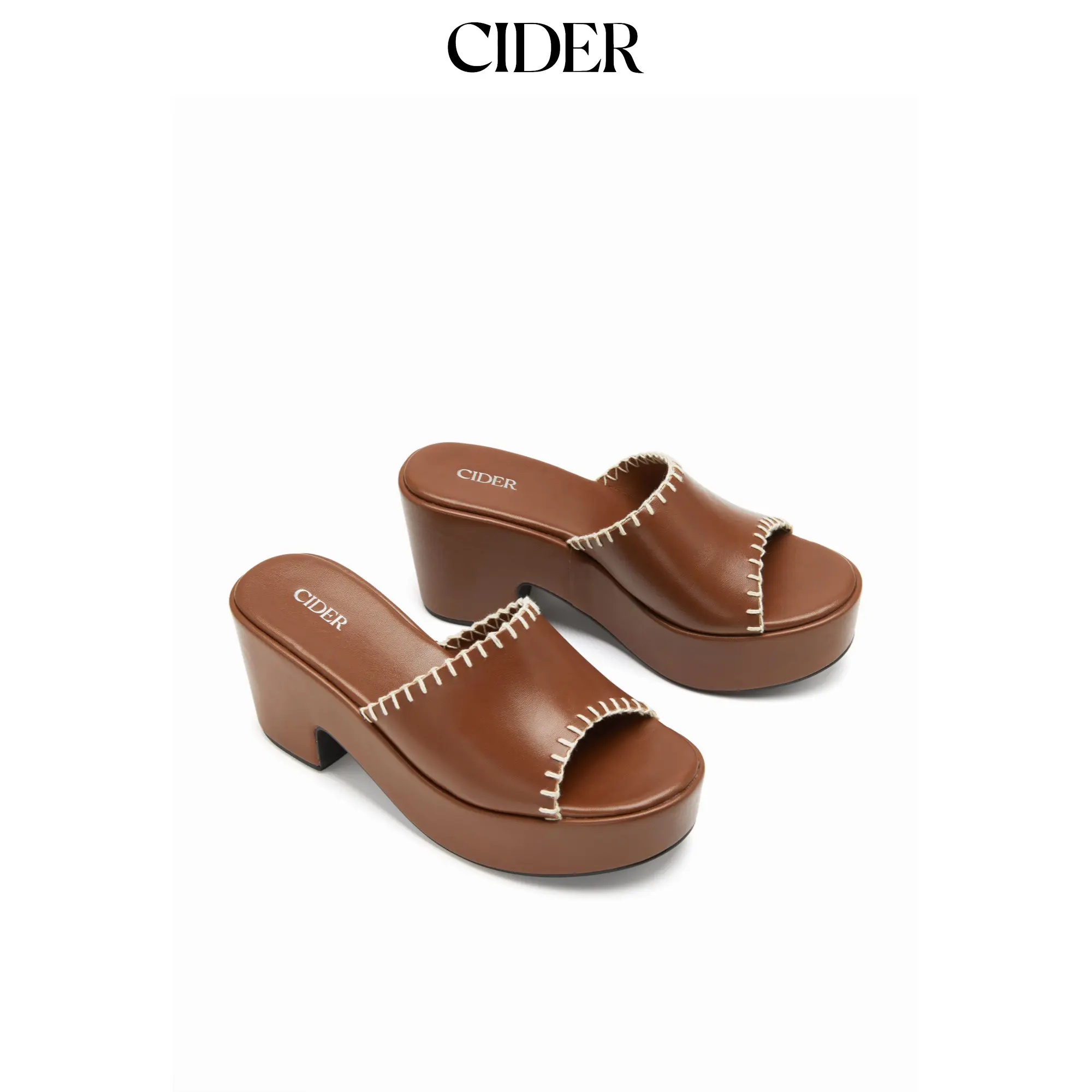 Cider FAUX LEATHER PLATFORM MULE SANDALS