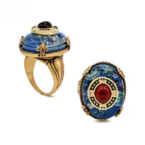 Fashionable copper gemstone  with resin red glass, suitable for women's daily wear, gift giving, heavy industrial style, exquisite and elegant ring hostess