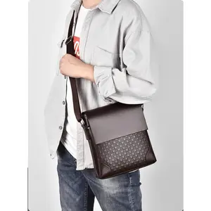 Men's shoulder bag, new men's crossbody bag, high-end casual messenger bag for business and commuting