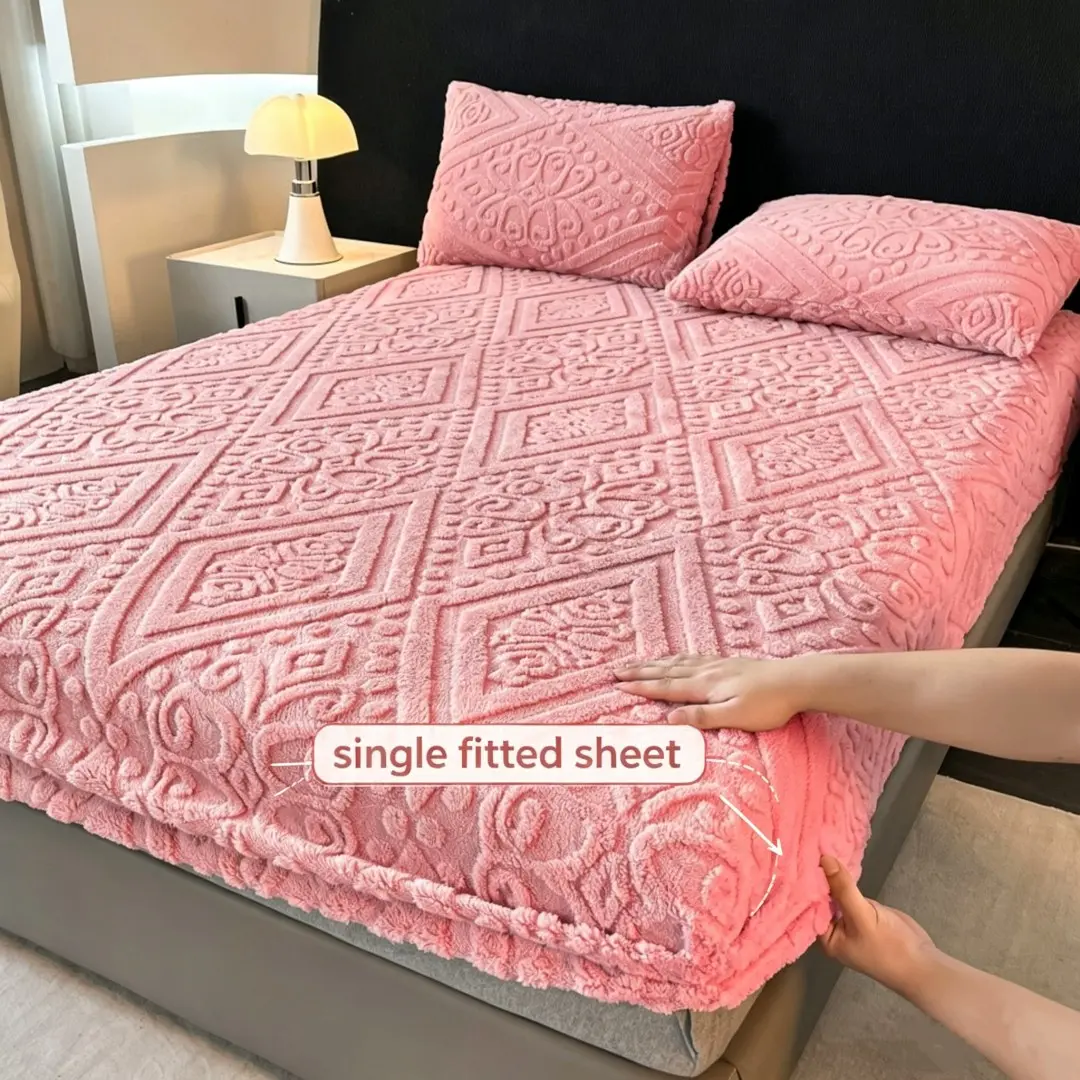 1pc Winter Soft Taff Velvet Jacquard Fitted Sheet, No Pillowcases or Pillow Inserts, European  Jacquard Mattress Cover for Single/Double Bed, Stretch Deep Pocket, Anti-Static Close-Fitting Mattress Protector, Fitted Mattress Sheets, Soft Comfy Bedding