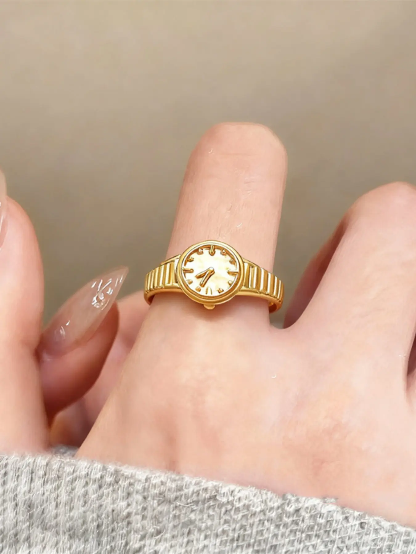 Vintage Watch Ring for Women, Luxury Elegant Design, Diamond Accent, Adjustable Open Finger Ring, Unique Style, Jewelry Open Ring