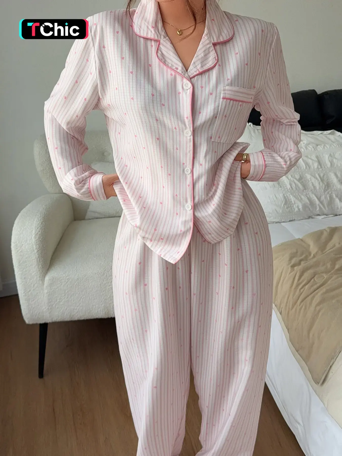 Women's Striped Heart Print Long Sleeve Pajama Set, Sweet Cute Button Front Top and Pants, Casual Home Wear Sleepwear
