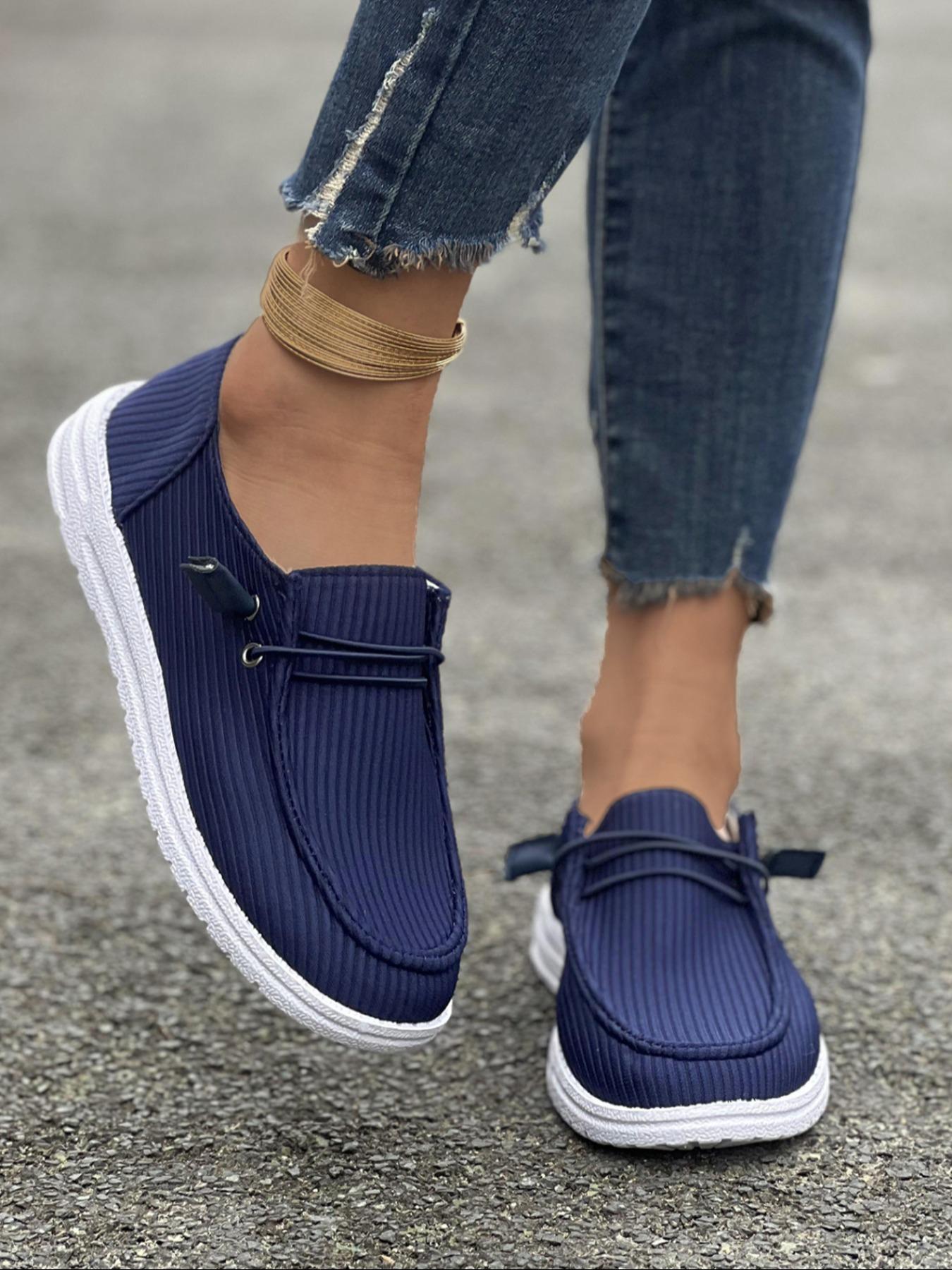 Women's Fashionable Slip-on Sneakers, Casual Comfortable Breathable Sports Shoes, Female All-match Round Toe Shoes for Daily Wear Walking Shoes Footwear, Trending sneakers, Casual Trendy Flat