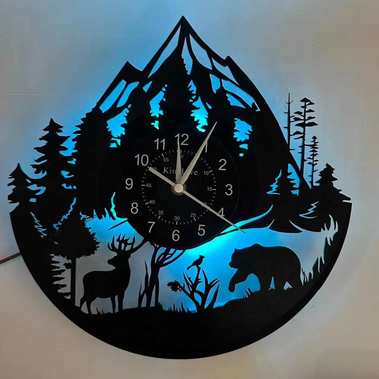 Vintage Deer Vinyl Record Wall Clock, Silent Operation, Ambient Night Light for Kids' Room, Ideal for Bedroom Living Room Study, Perfect Birthday Gift
