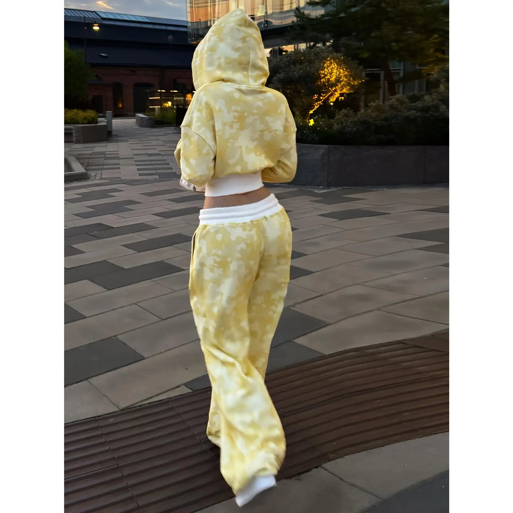 Y2K Yellow Camouflage Hoodie Women'S Set, Hooded Sweatshirt Jacket Drawstring Sweatpants Women'S Set, Perfect Choice for Spring, Autumn And Winter