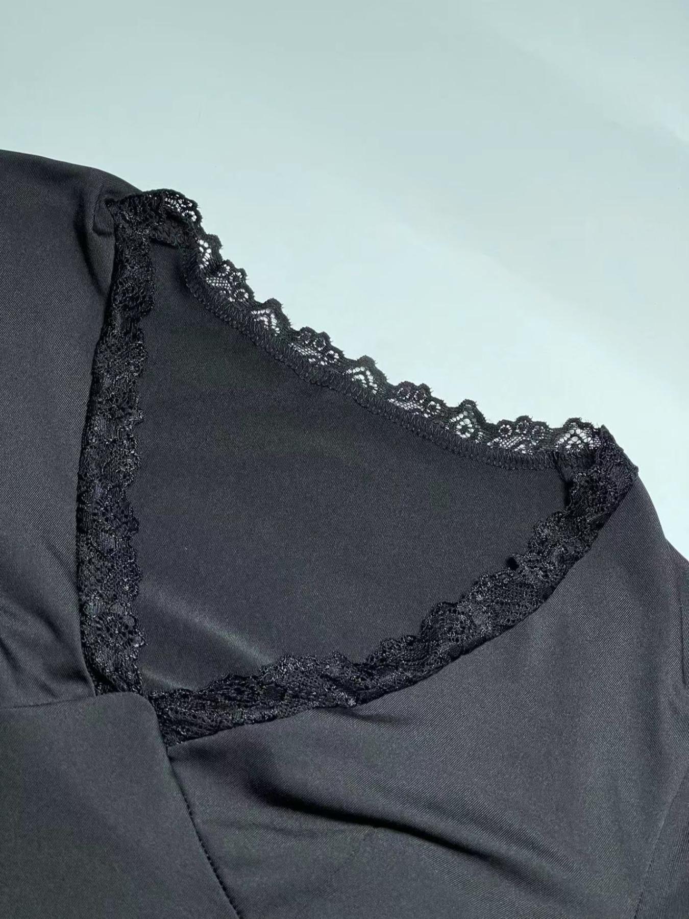 Women's Plain Contrast Lace V Neck Tee, Elegant Long Sleeve T-shirt for Fall & Winter, Women's Clothing for Daily Wear