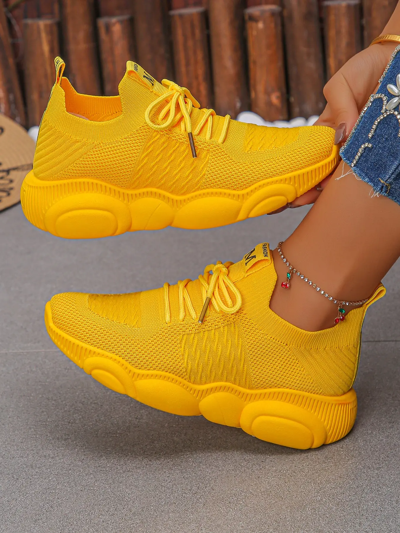 Women's Flyknit Knitted Casual Sneakers, Trendy Ankle-Height Rubber Sole, Fabric Upper, Winter Style, Daily Wear & Outdoor Activities
