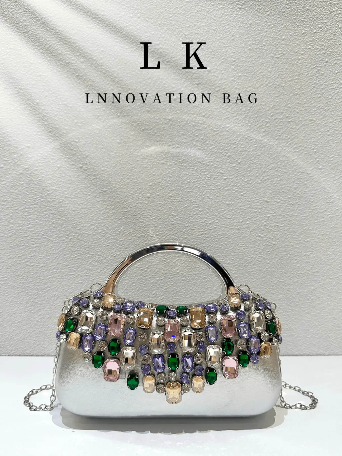 1 rhinestone inlaid hard box women's handbag, paired with a metal chain crossbody dinner bag, Elegant bag, suitable for women's weddings, formal occasions