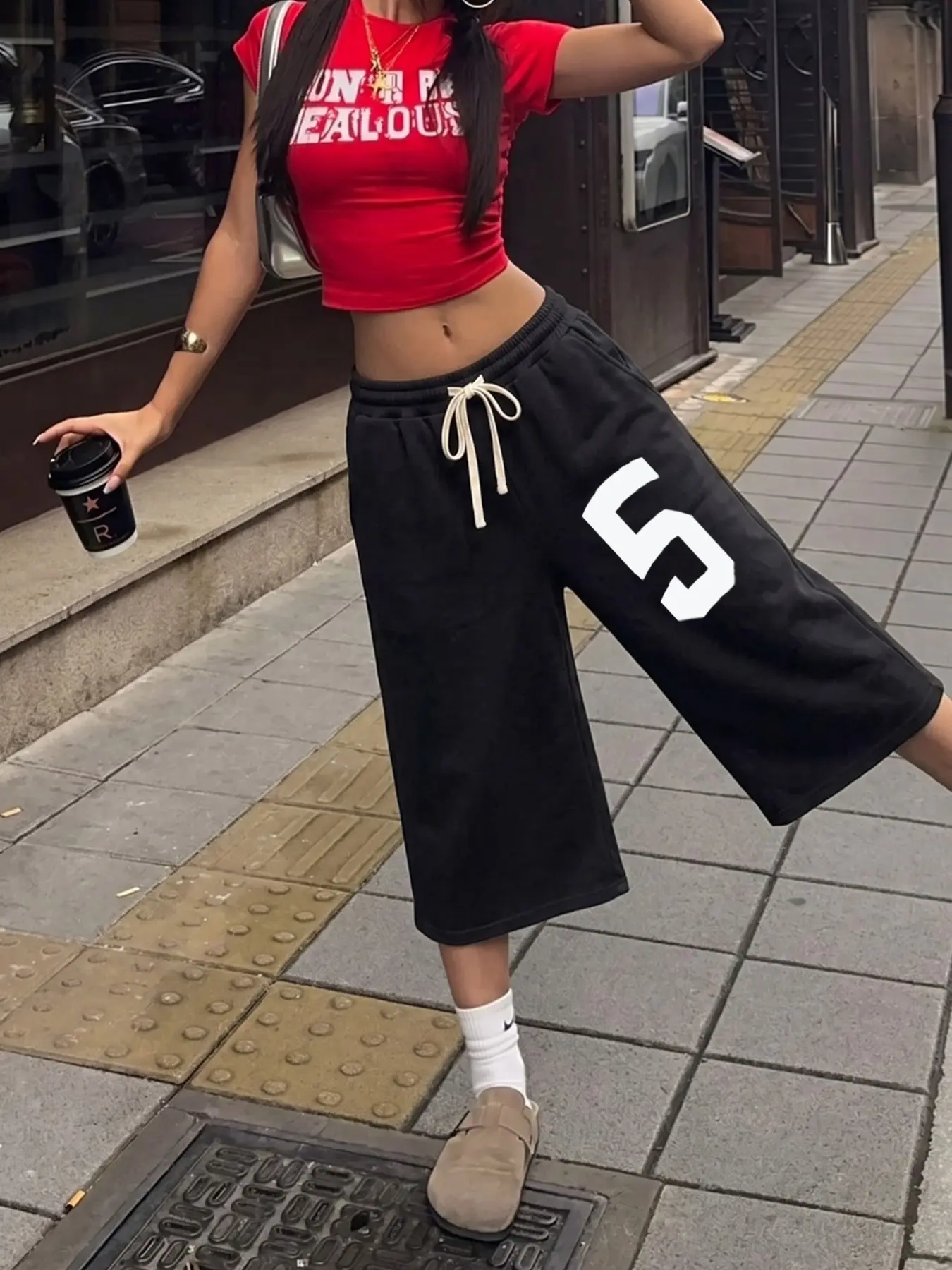 Women's Vintage Sports 7/8 Sweat Capris, Solid Black High-Waisted Elastic Waistband, Off-White Contrast Drawstring, Large Number 5 Print, Loose Wide-Leg 7/8 Pants, French Cropped Joggers with Side Pockets, Y2K Hip-Hop Daily Street Bottoms