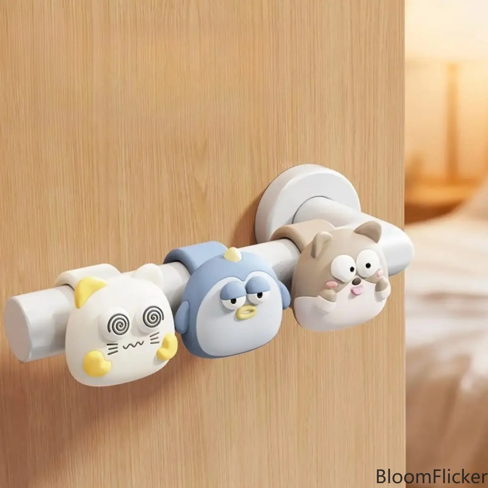 3PCS Cute Cartoon Silicone Door Handle Bumper Pads, Shockproof Wall Protector Cushions That Reduce Closing Noise, Soft Anti-Collision Door Stopper Accessory, Practical Household Supply for Bedroom, Bathroom and All Indoor Home Spaces to Avoid Wall Scratch
