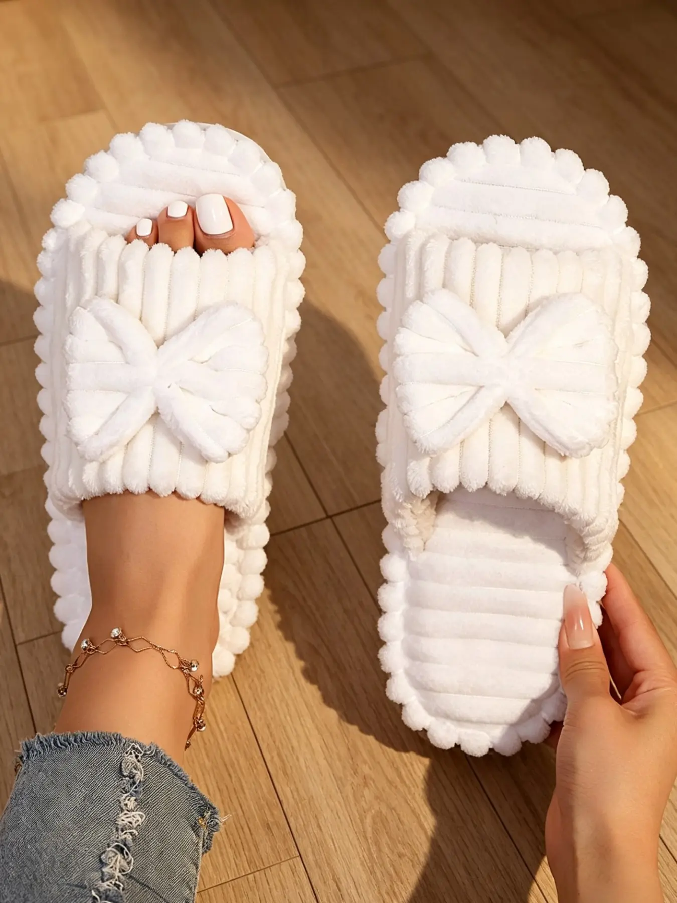 Women's Simple Style Faux Fur Bow Decor Open-Toe Slippers, Cozy Wide Edge Design, Versatile Daily Wear, Dorm & Living Room Comfort