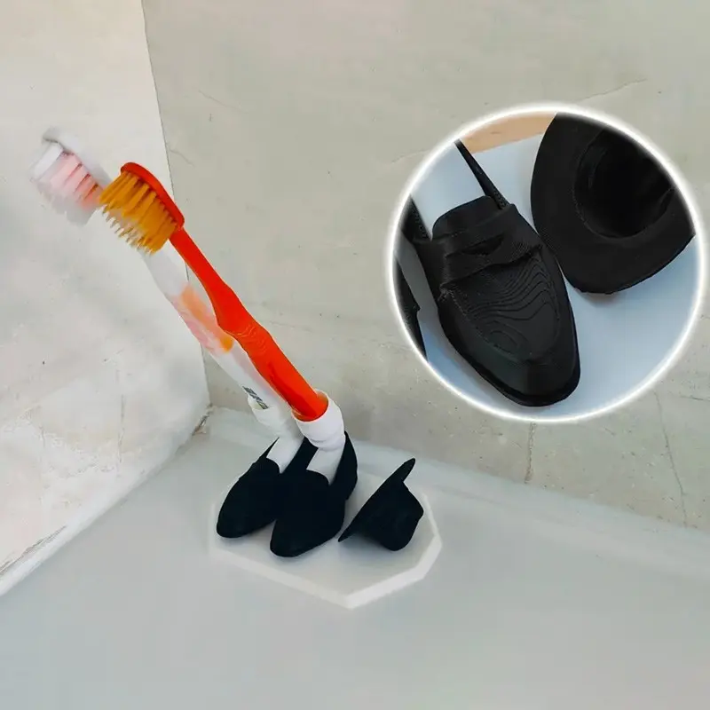Funny Moonwalk Toothbrush Holder, Creative 3D Printed Shoe Shape Brush Stand, Fun Bathroom Organizer, Cute Brush and Pen Display Rack, Toothbrush Storage