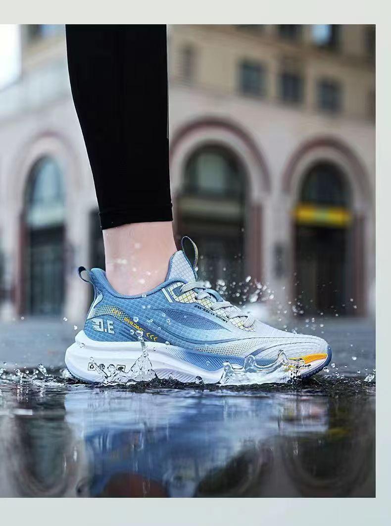 Men's Shoes Trendy New Running Shoes Versatile Outdoor Men's Sports Shoes Fashion Mesh Breathable Shoes