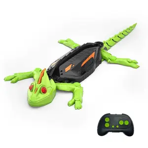Wall Climbing Remote Control Lizard Toy, Kids' Electric Gecko Robot, Fun Prank Toy, Suitable for Ages 3+, Christmas Birthday Gift