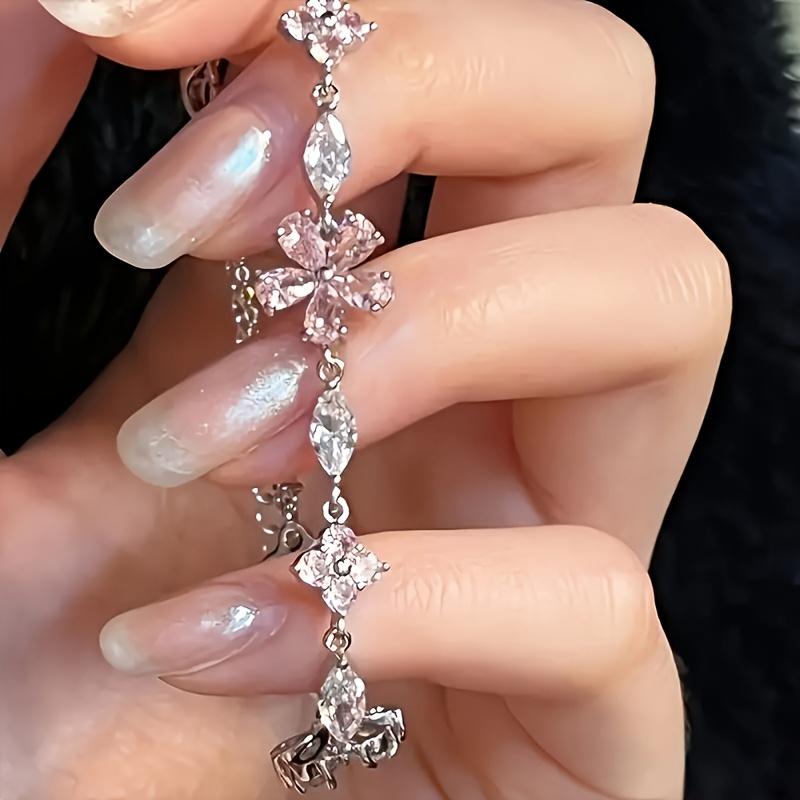 Adjustable Pink Cherry Blossom Bracelet - Elegant Bohemian style petal design, inlaid with sparkling synthetic zircon, delicate chain link jewelry, suitable for daily wear and gift giving, women's jewelry, exquisite craftsmanship