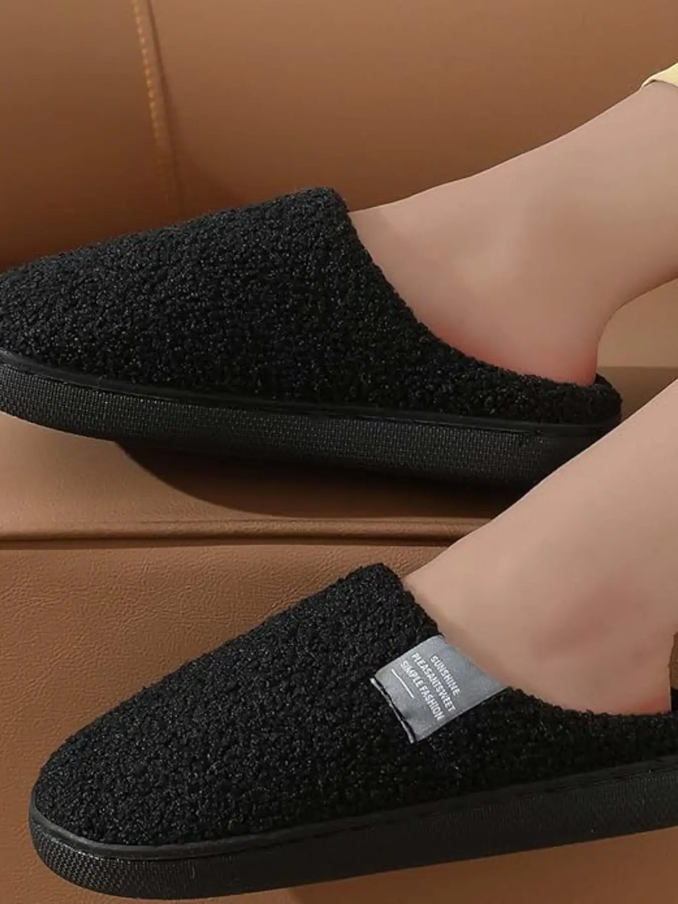 Home Velvet Slippers, Non-Slip Indoor Outdoor Couple Shoes, Thick Sole Warm Home Slippers, Women Girls Daily Wear Comfortable Footwear
