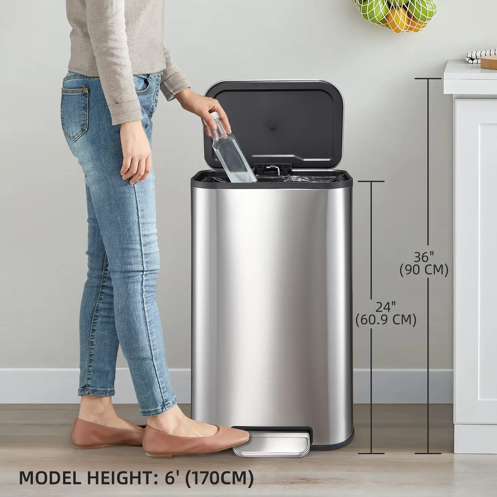 Step-On Stainless Steel Trash Can with Soft-Close Lid, Rust-Resistant Design, Removable Inner Bucket for Easy Cleaning, Available in 30L and 20L Capacity Options