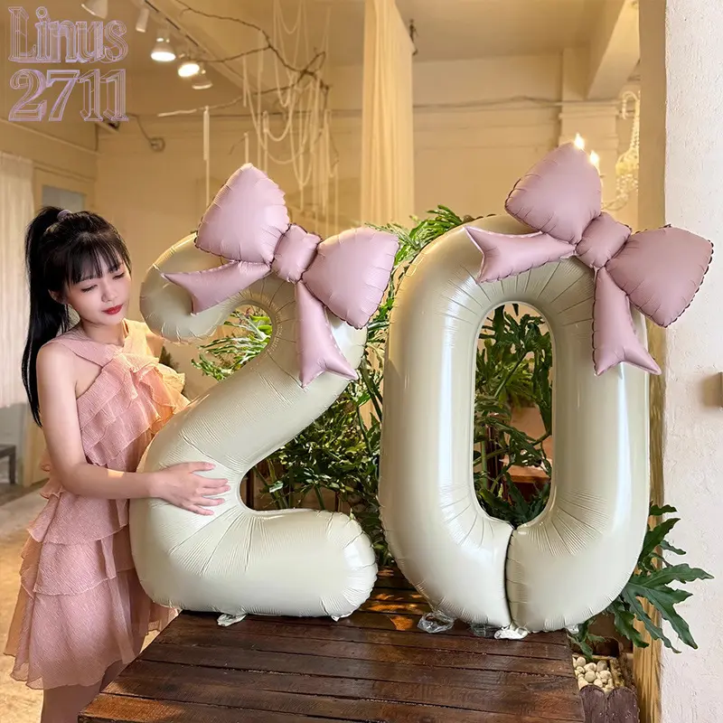 2pcs 40 Inch Beige Foil Number Balloon with 21 Inch Pink Bow, Vintage Boho Birthday Decor, Gender Neutral Baby Shower Photo Booth Prop, Kids Milestone Birthday Backdrop Ornament, Elegant Creamy Color Balloon for Children Birthday Party Scene Arrangement