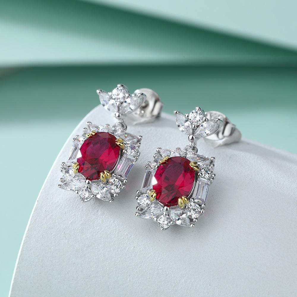 A set of 3 pieces of 925 sterling silver jewelry with large artificial rubies: fashionable ruby pendant necklace, zircon earrings, and high-carbon diamond ring.Suitable for holiday, ball, and party wear.A gift for couples and Mother's Day
