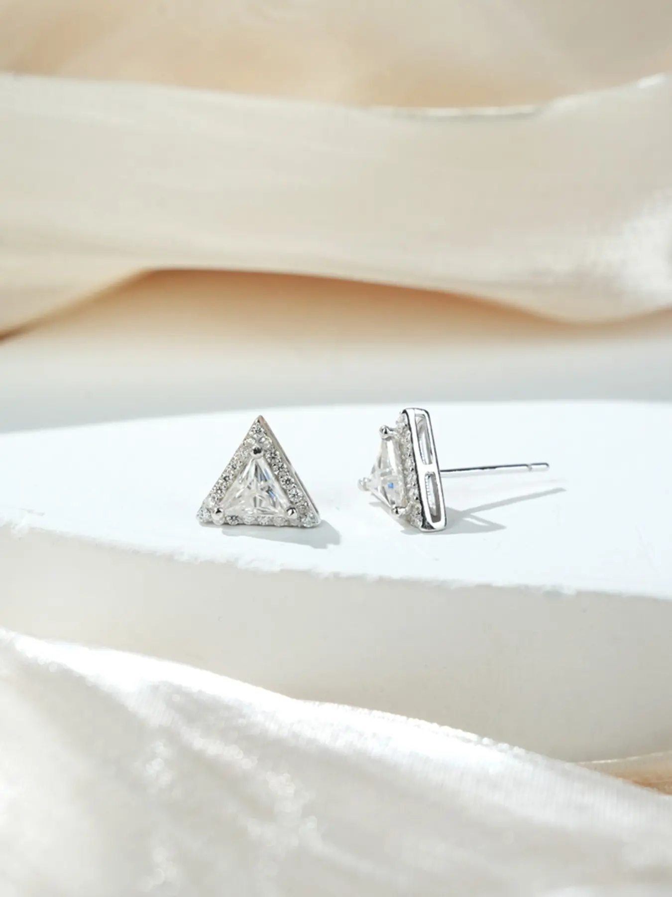 S925 Silver Moissanite Triangle Earrings, Geometric Rhinestone Studs, Minimalist Cold Style, Daily Wear, Business, Date Night Jewelry