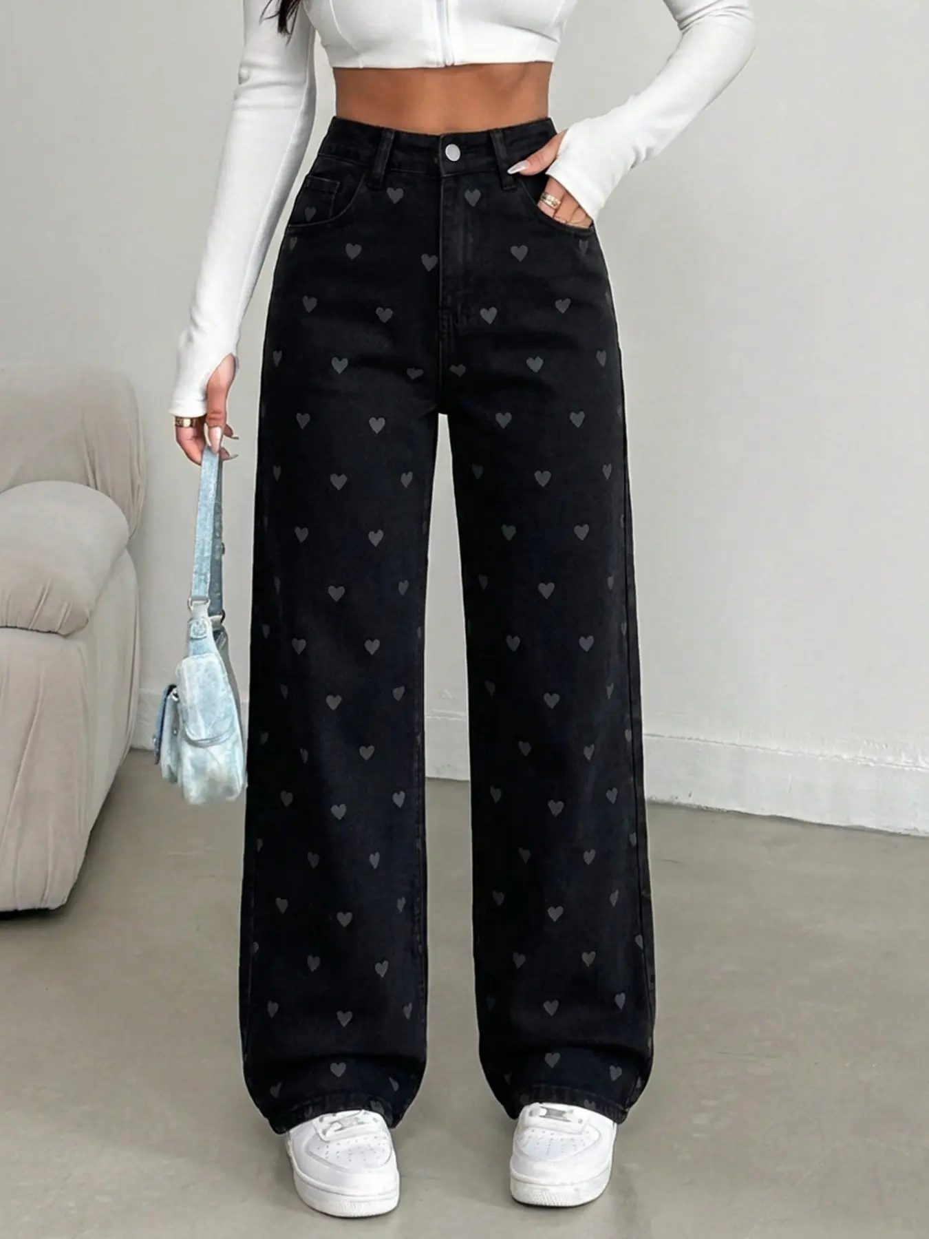 Women's Washed Denim Jeans, Elastic Comfortable Fabric, Long Loose-Fit Pants, Mid Waist, All Seasons, Heart Design