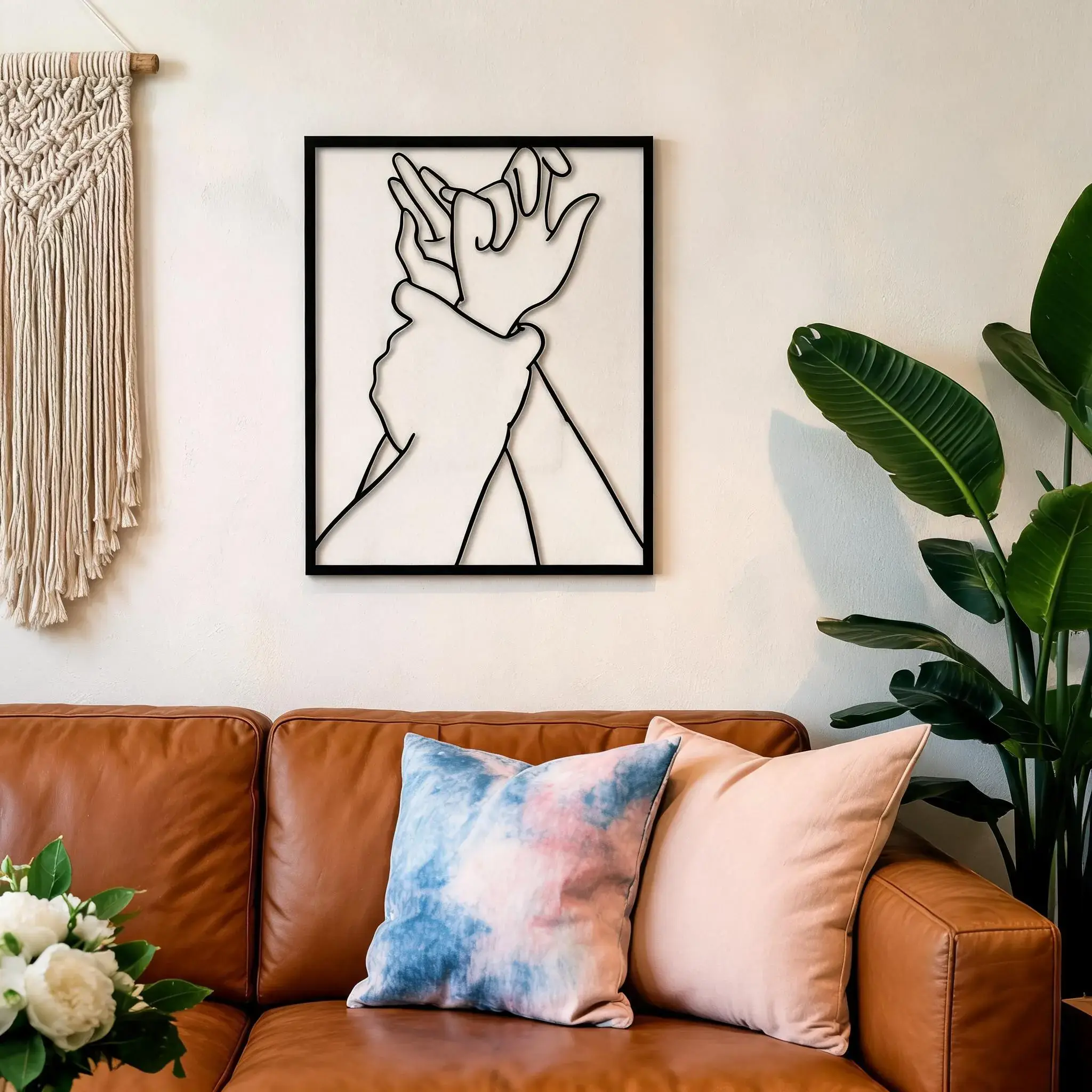 Hand Holding Pattern Abstract Design Metal Wall Art, Romantic Couple Hand Design Wall Decor, Wall Art for Home Living Room Bedroom, Perfect Wedding Gift, Ornaments