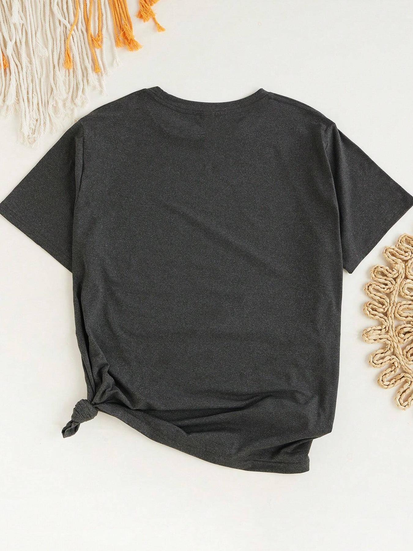 Women's Heart Print Round Neck Graphic Tee, Vintage Trendy Casual Drop Shoulder Short Sleeve T-shirt for Daily Wear, Ladies All Seasons Outfit, Womenswear Top