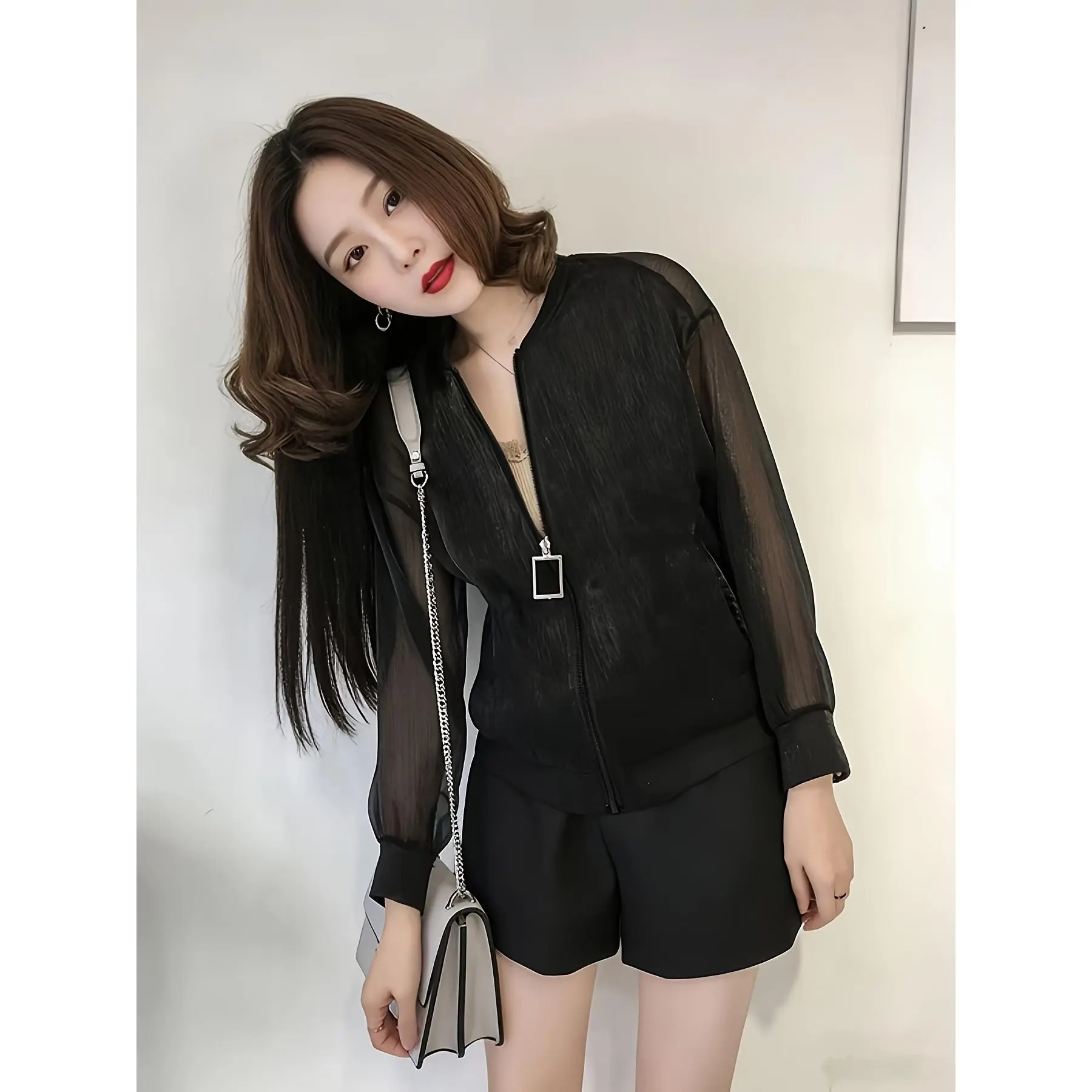Women's Oversized Baseball Cardigan - Lightweight Long-Sleeve Cropped Sun Protective Shirt for Outdoor Sports & Outdoor Activities
