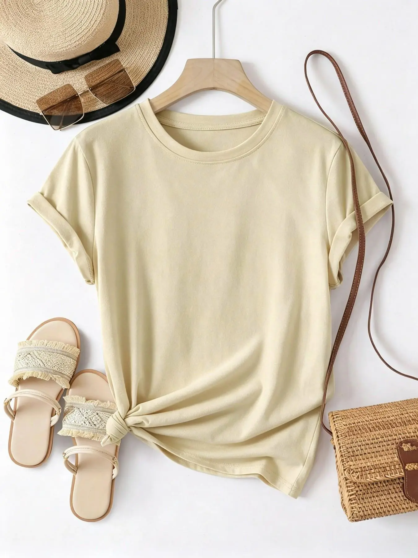 Women's Apricot Solid Color Round Neck T-Shirt, Casual Fitted Top, Comfortable Daily Wear, Simple Style for All Seasons