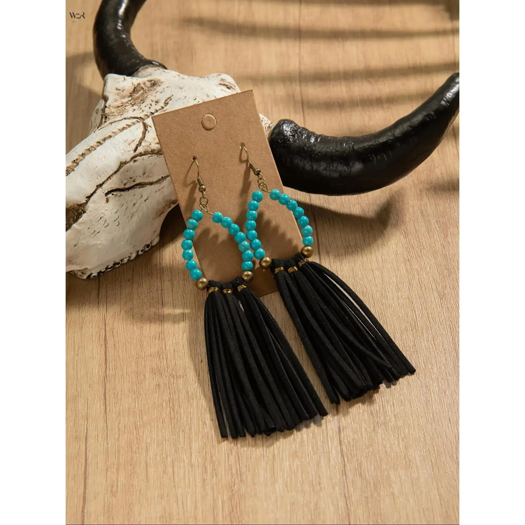 Western Boho Turquoise Beaded Horseshoe Tassel Drop Earrings for Women, Vintage Imitation Turquoise Bead Faux Leather Long Tassel Dangle Earrings, Cowgirl Ethnic Statement Jewelry for Party Daily Outfit, 2 Colors Black Brown Available