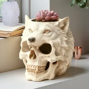 Wolf Head Silicone Mold, Reusable Multi-Purpose Mold, Realistic Bone Texture, Suitable for Cement/resin/clay, Halloween/christmas Decor