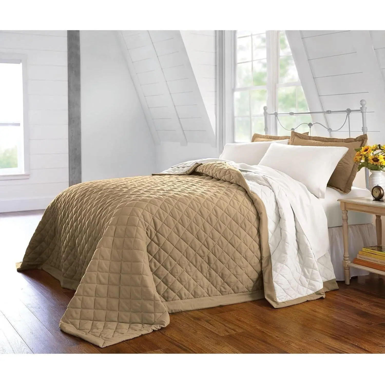 BH Studio Reversible Quilted Bedspread - Twin, Taupe Ivory