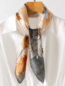 Chinese Vintage Lotus Pattern Silk Scarf, 100% Mulberry Silk, Elegant and Comfortable, All-Season Accessory, Perfect Gift