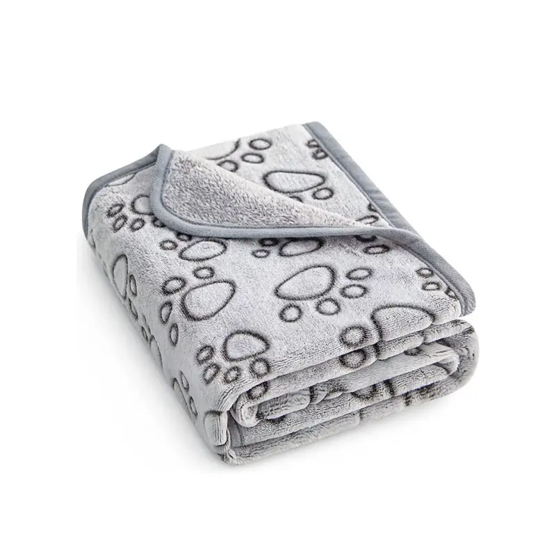 Pet Blanket All-Season Cat Dog Blanket, Puppy Blanket, Thick Flannel Paw Print Blanket, Pet Supplies, Cozy and Warm, Ideal for Year-Round Use