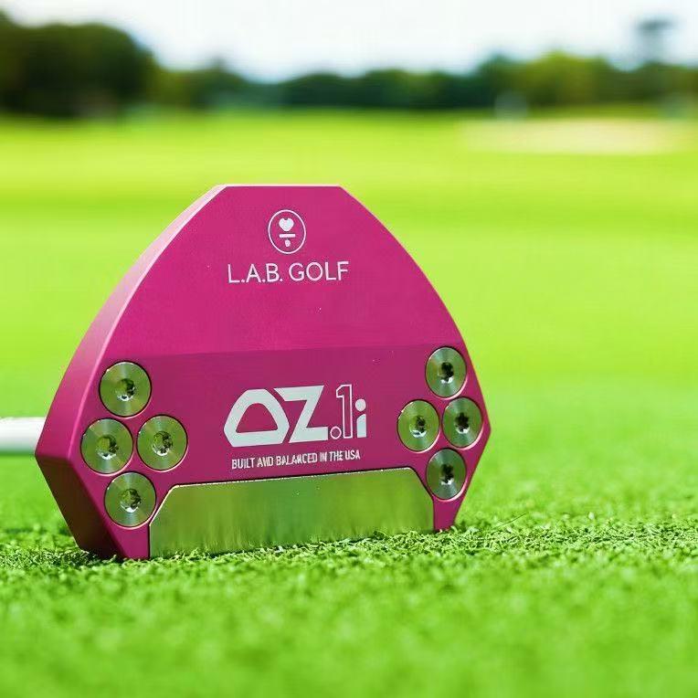 LAB GOLF OZ.1i Putter (Right Hand): Tour performance meets groundbreaking technology. Features an Auto-Balance Face Alignment System and High-MOI head design for unmatched putting consistency and confidence. Perfect Christmas gift