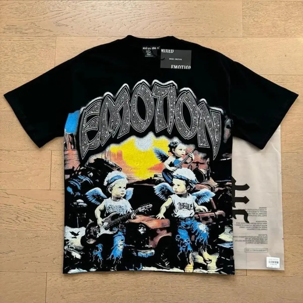 Mixed Emotion Diamond Angel Graphic T-Shirt, Vintage Washed Cotton Tee, Oversized Hip Hop Y2K Streetwear Top, Casual Short Sleeve Fashion