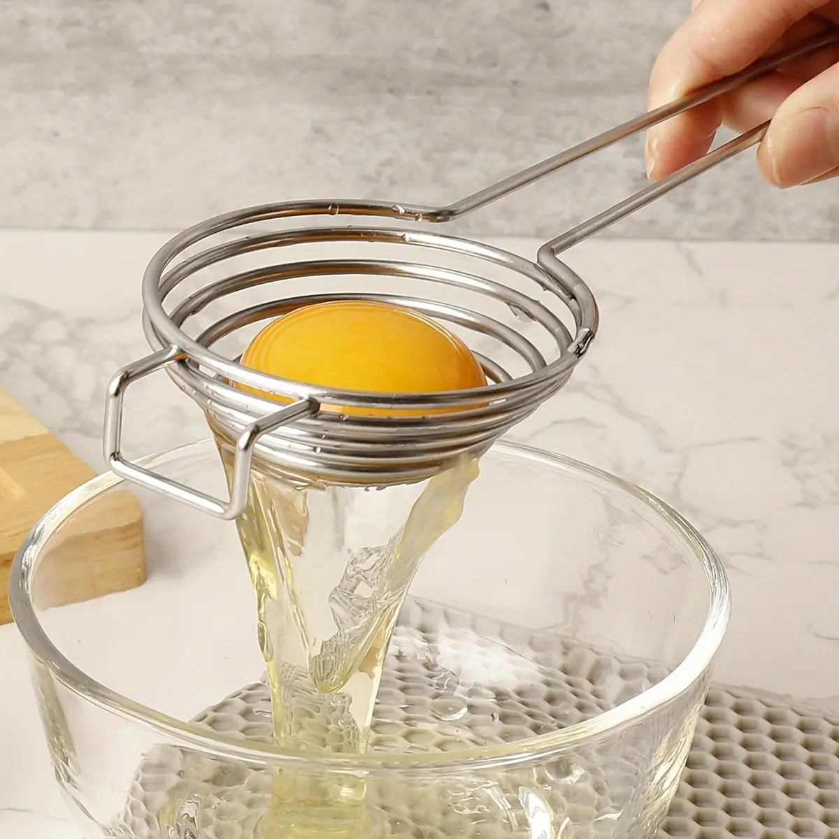 1pc Household Egg Yolk Separator, Stainless Steel Long Handle, Creative Linear Egg Liquid Separator, Quick Egg Filter, Egg Yolk Screening Filter