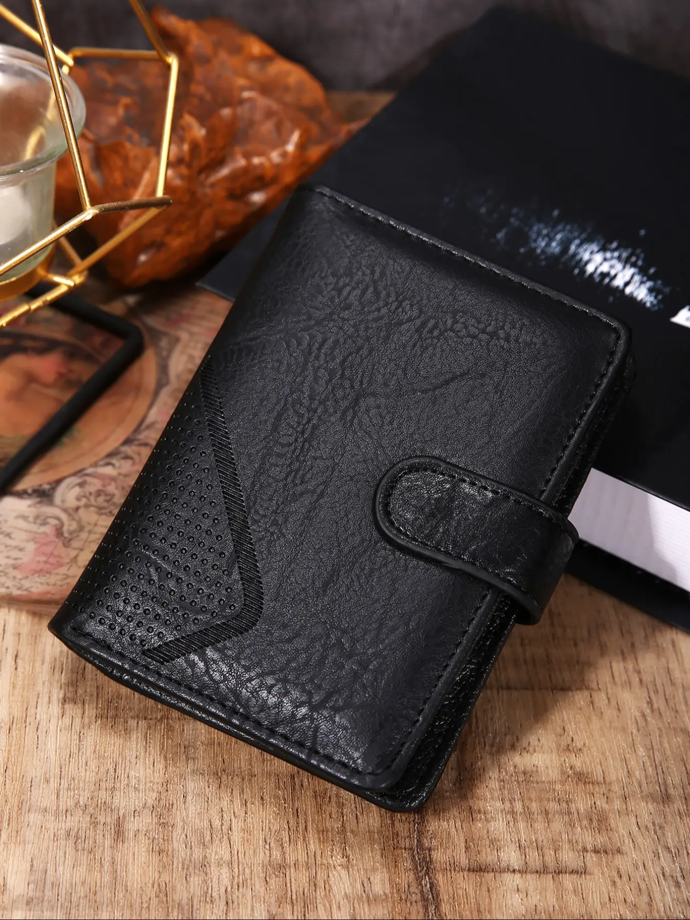 Men's Short Buckle Wallet, Vintage Embossed Card Holder, Multiple Color Options, Perfect Gift for Various Occasions
