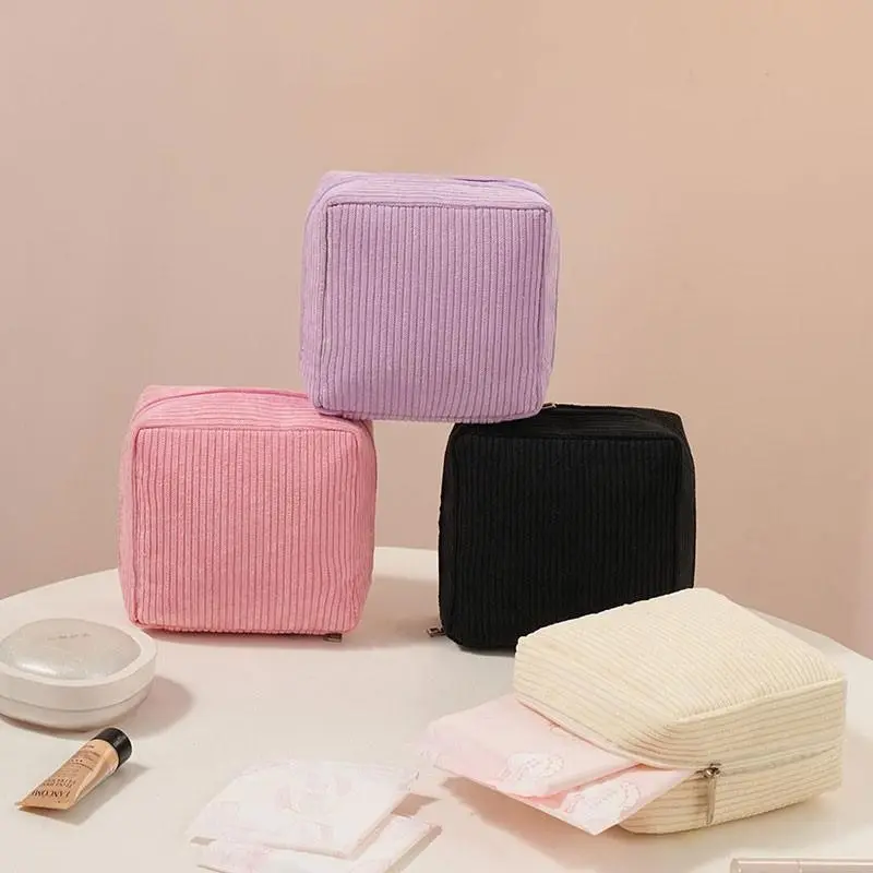Portable Zipper Period Pack, Privacy Protection, Soft Velvet Napkin Holder, Multi-Functional Makeup Bag, Travel Essentials, Gift for Mom, Teacher, Girlfriend