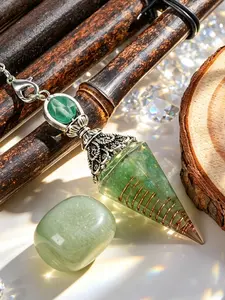 2pcs/set Natural green aventurine Hexagonal Pendant, Silver Color Decorative Topper, Chain, Ideal for Balance Perception, Divination Tools, Exploration