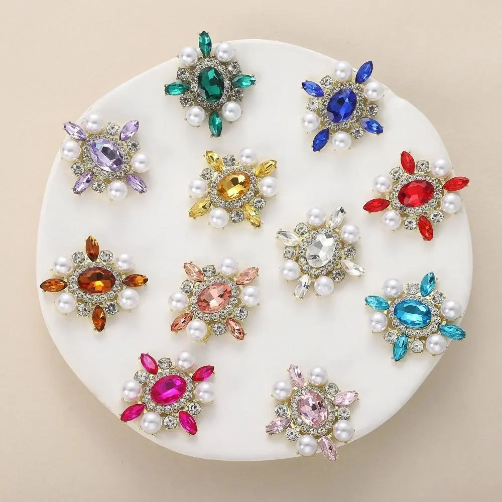 5-Piece Rose Base Rhinestone Buttons, Geometric Craft Accessories with a Glossy Shine for DIY Fabric Projects, Handbags & Shoes, Summer Vibes Aesthetic, Diy Crafts, Clothing Items, Boutique Designers, Romantic Look, Shiny Finish, Wedding, Handbag Charm, G