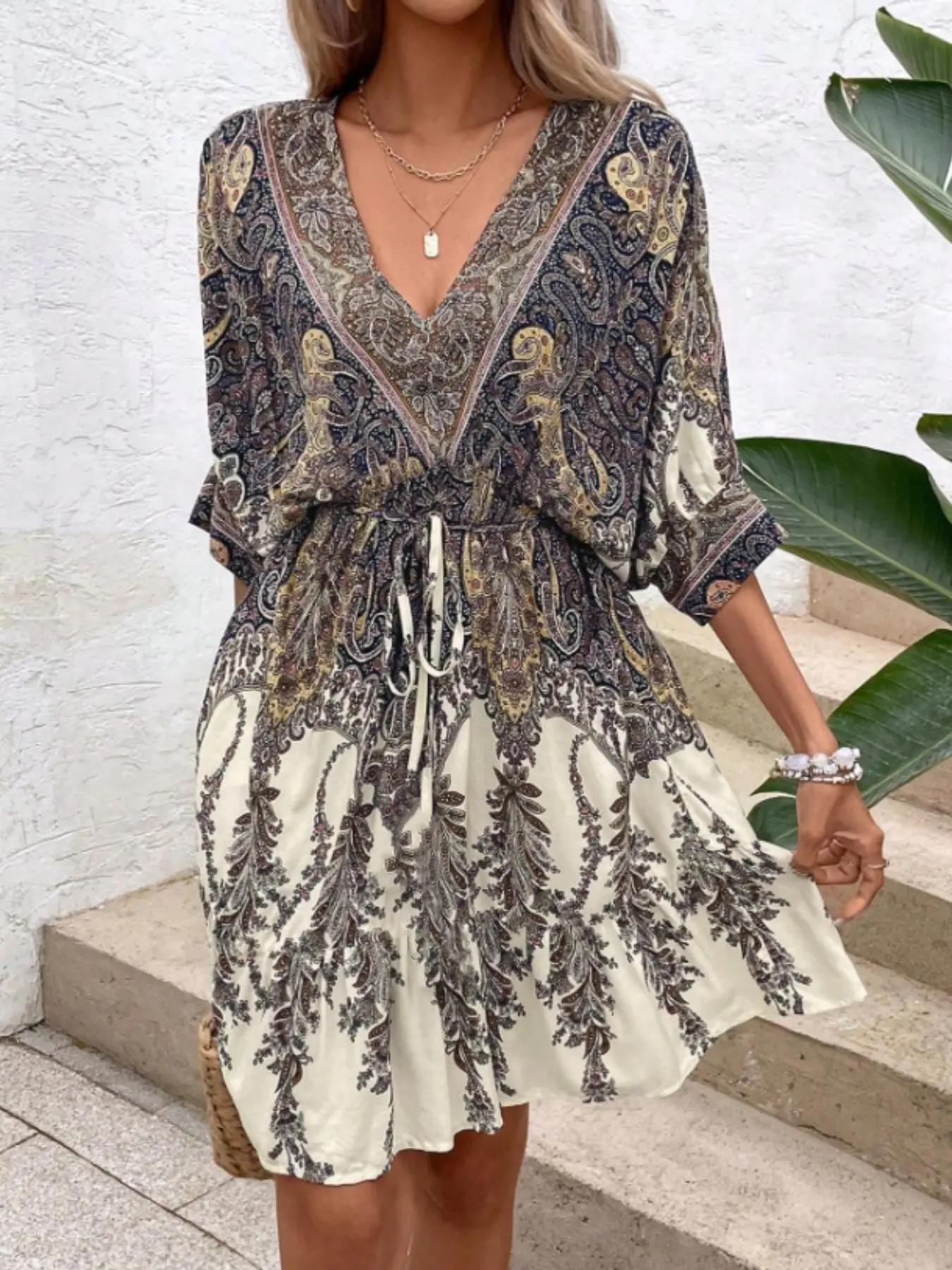 Women's Floral Print Batwing Sleeve Bohemian Ruffle Dress, Feminine Aesthetic Boho V Neck Dress for Beach Holiday Vacation, Ladies Summer Casual Wear Clothes Womenswear Bohemian Style Dresses