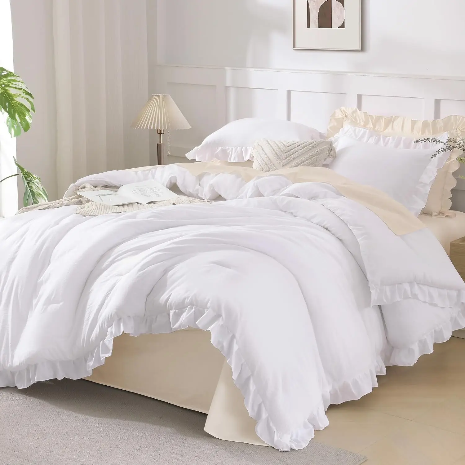 White Comforter Queen Size, 3 Pieces Ruffle Shabby Chic Farmhouse Queen Comforter Sets, All Season Lightweight Fluffy Room Decor Bed Set for Girls Women Teens Gift Choice