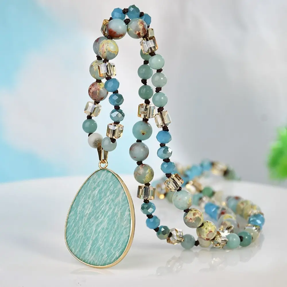 Women's New Arrival Autumn Winter Hand-Knotted Waist-Length Sweater Necklace, Natural Imperial Stone Pendant with Amazonite Accent, Pendant Drop, Light Luxury Premium Texture Elegant Long Chain Charm, Perfect for Daily Wear & Sweater Coat Outfits Gift