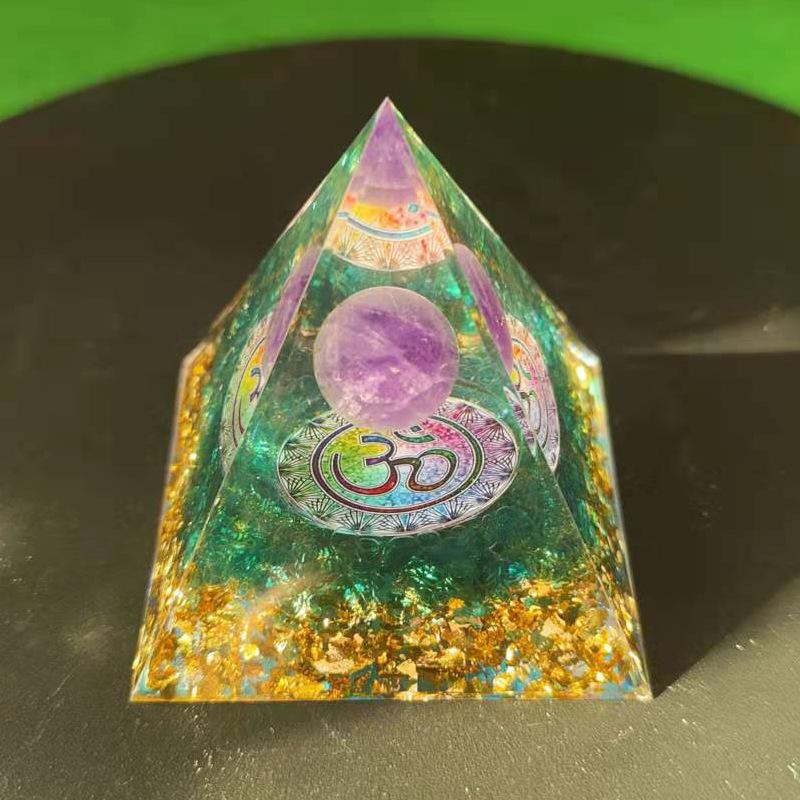 Popular Crystal Ball Pyramid Crystal Gravel Resin Home Desktop Handmade Decoration